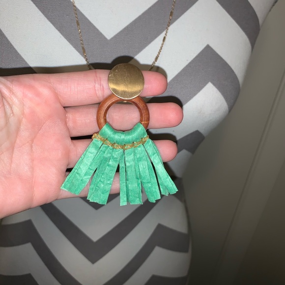 Necklace - Picture 2 of 2